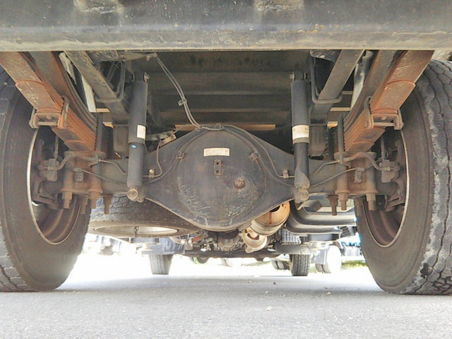 三菱ふそうキャンタークレーン4段小型（2t・3t）[写真28]