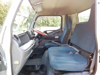 三菱ふそうキャンタークレーン4段小型（2t・3t）[写真32]