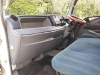 三菱ふそうキャンタークレーン4段小型（2t・3t）[写真33]