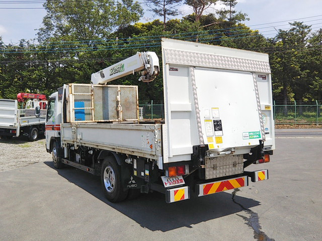 三菱ふそうキャンタークレーン4段小型（2t・3t）[写真04]