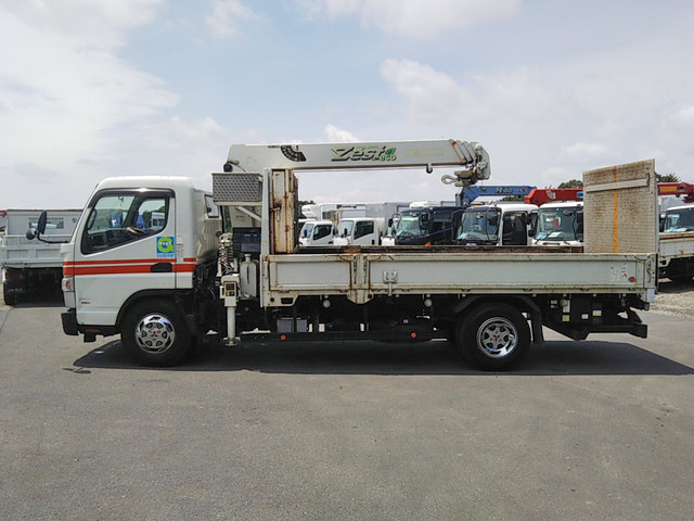 三菱ふそうキャンタークレーン4段小型（2t・3t）[写真05]