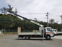 三菱ふそうキャンタークレーン4段小型（2t・3t）[写真07]