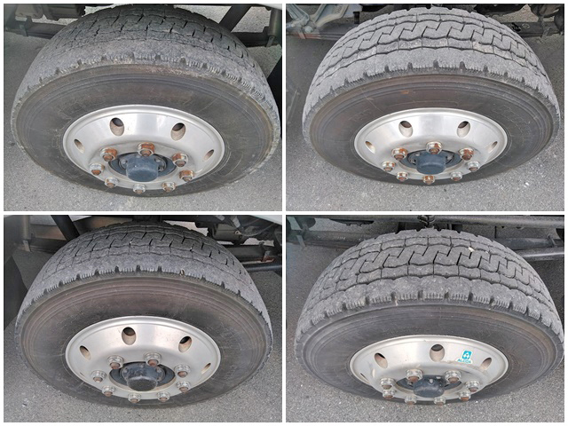 日野プロフィアアルミウイング大型（10t）[写真20]