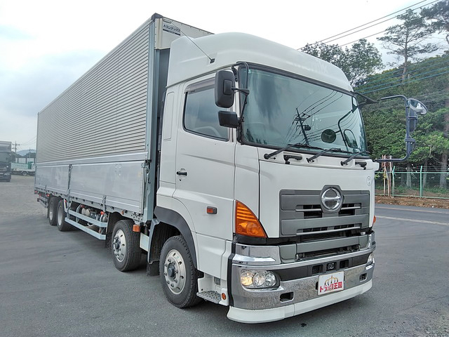 日野プロフィアアルミウイング大型（10t）[写真03]