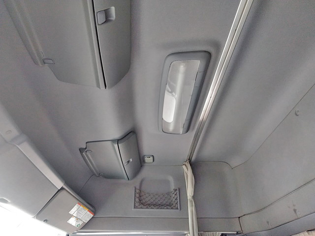 日野プロフィアアルミウイング大型（10t）[写真32]