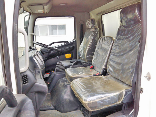 日野レンジャーダンプ中型（4t）[写真32]