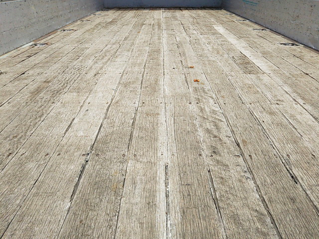 日野レンジャーユニック3段中型（4t）[写真11]