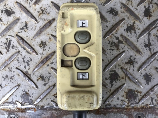 いすゞフォワードアルミウイング中型（4t）[写真17]