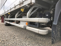 いすゞフォワードアルミウイング中型（4t）[写真19]