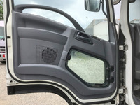 いすゞフォワードアルミウイング中型（4t）[写真29]