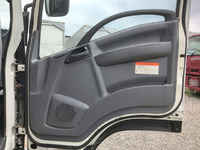 いすゞフォワードアルミウイング中型（4t）[写真30]