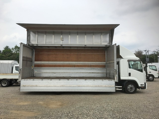 いすゞフォワードアルミウイング中型（4t）[写真08]