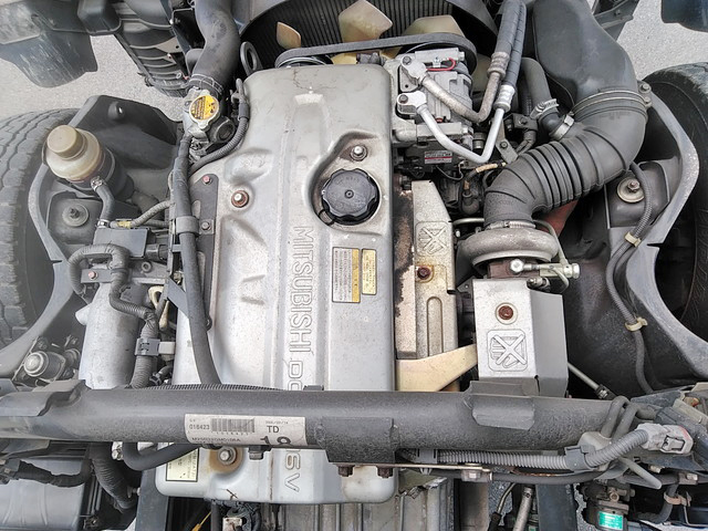 三菱ふそうキャンターアルミバン小型（2t・3t）[写真22]