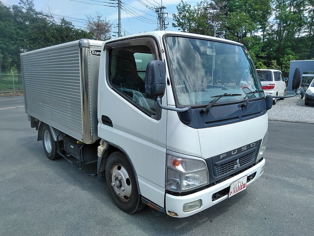 三菱ふそうキャンターアルミバン小型（2t・3t）[写真03]