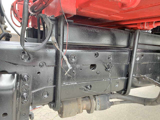 いすゞフォワードセルフクレーン4段増トン（6t・8t）[写真22]