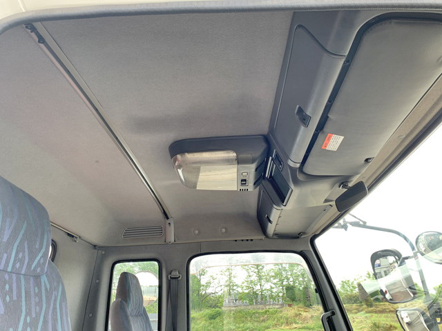 いすゞフォワードセルフクレーン4段増トン（6t・8t）[写真35]