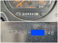 いすゞフォワードセルフクレーン4段増トン（6t・8t）[写真40]