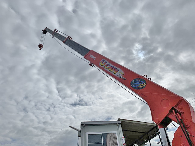 いすゞフォワードセルフクレーン4段増トン（6t・8t）[写真09]