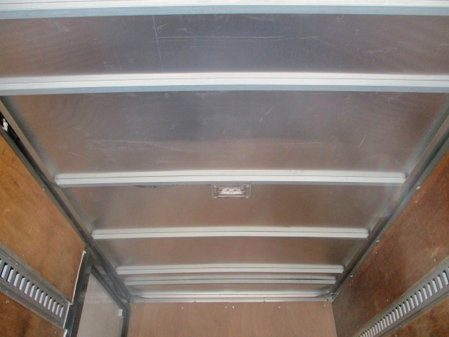 トヨタダイナパネルバン小型（2t・3t）[写真13]