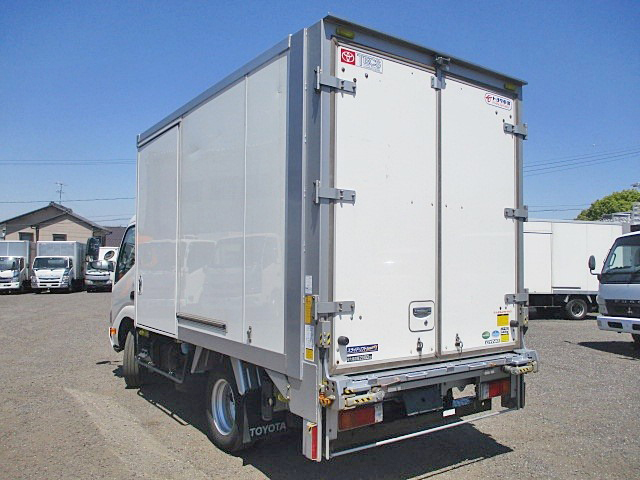 トヨタダイナパネルバン小型（2t・3t）[写真02]