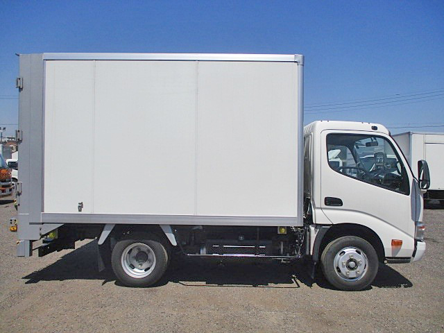トヨタダイナパネルバン小型（2t・3t）[写真07]