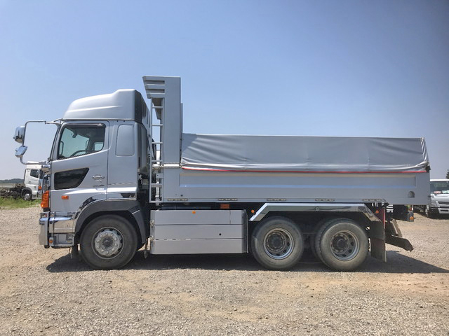 日野プロフィアダンプ大型（10t）[写真06]