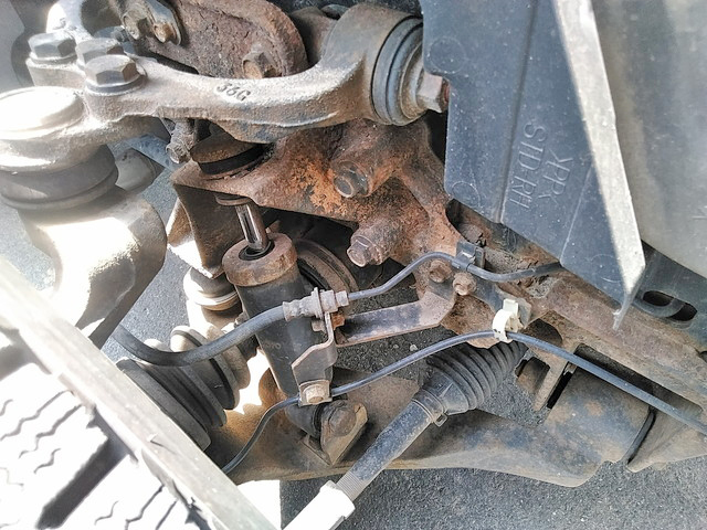 三菱ふそうキャンター平ボディ小型（2t・3t）[写真22]