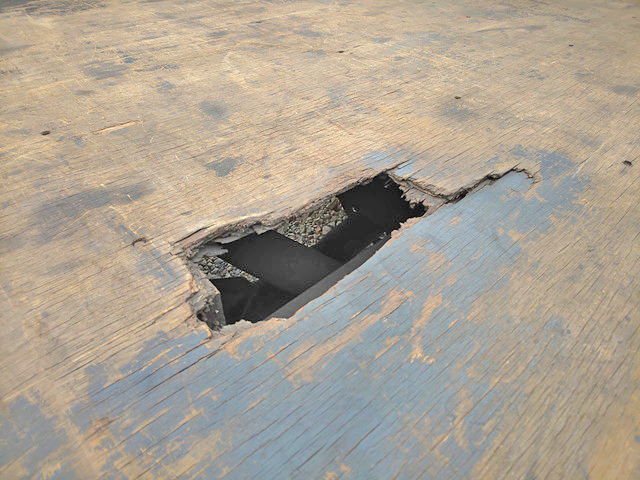 三菱ふそうキャンター平ボディ小型（2t・3t）[写真15]