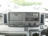 三菱ふそうキャンター平ボディ小型（2t・3t）[写真37]