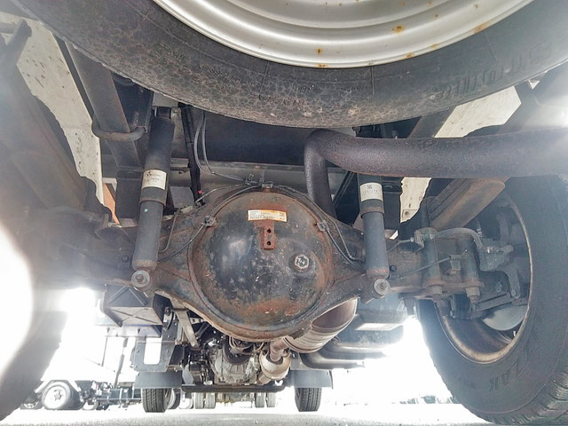 三菱ふそうキャンター冷凍車（冷蔵車）小型（2t・3t）[写真20]