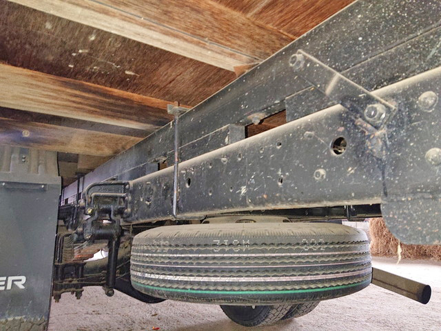 三菱ふそうキャンター平ボディ小型（2t・3t）[写真15]