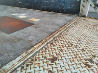 三菱ふそうキャンターダブルキャブ（Wキャブ）小型（2t・3t）[写真11]