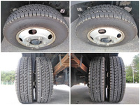 三菱ふそうキャンターダブルキャブ（Wキャブ）小型（2t・3t）[写真21]