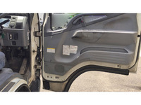 三菱ふそうキャンターパッカー車（塵芥車）小型（2t・3t）[写真20]