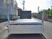 三菱ふそうファイターアルミブロック中型（4t）[写真11]