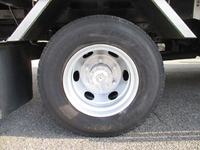 三菱ふそうファイターアルミブロック中型（4t）[写真23]