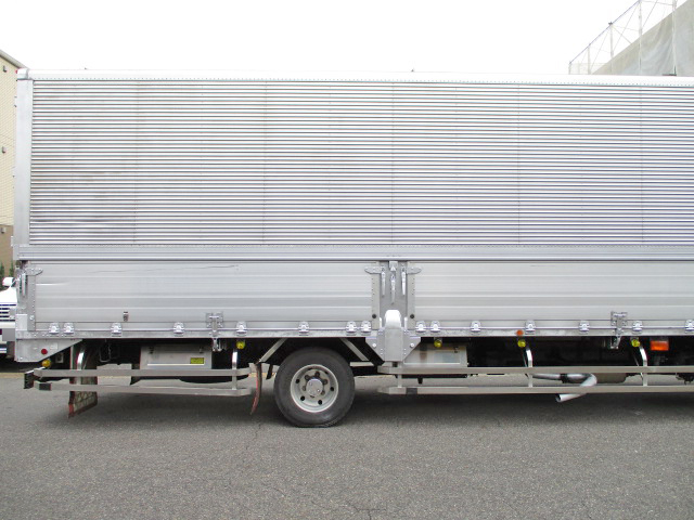 日野レンジャーアルミウイング中型（4t）[写真10]