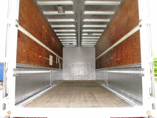 日野レンジャーアルミウイング中型（4t）[写真14]