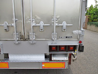 日野レンジャーアルミウイング中型（4t）[写真21]