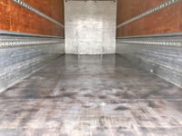 三菱ふそうファイターアルミウイング中型（4t）[写真13]