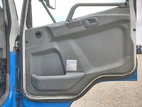 三菱ふそうファイターアルミウイング中型（4t）[写真30]