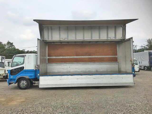 三菱ふそうファイターアルミウイング中型（4t）[写真08]