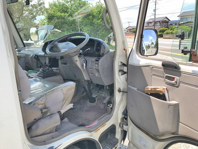 トヨタコースターマイクロバス[写真13]