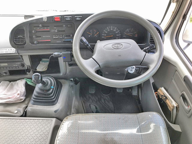 トヨタコースターマイクロバス[写真15]