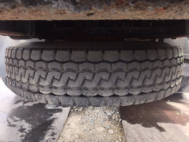 日野レンジャー平ボディ増トン（6t・8t）[写真19]