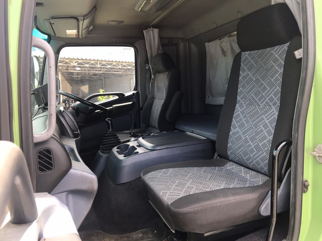 日野レンジャー平ボディ増トン（6t・8t）[写真32]