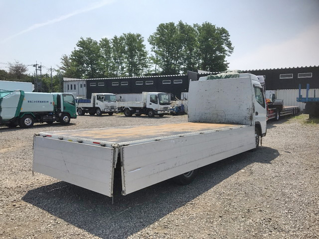 三菱ふそうキャンターアルミブロック小型（2t・3t）[写真14]
