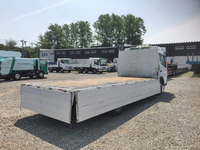 三菱ふそうキャンターアルミブロック小型（2t・3t）[写真14]