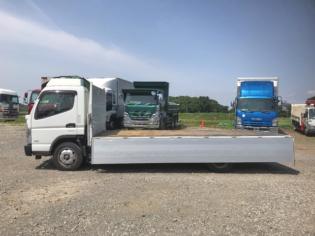 三菱ふそうキャンターアルミブロック小型（2t・3t）[写真06]