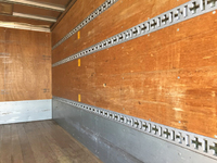 三菱ふそうキャンターアルミバン小型（2t・3t）[写真15]